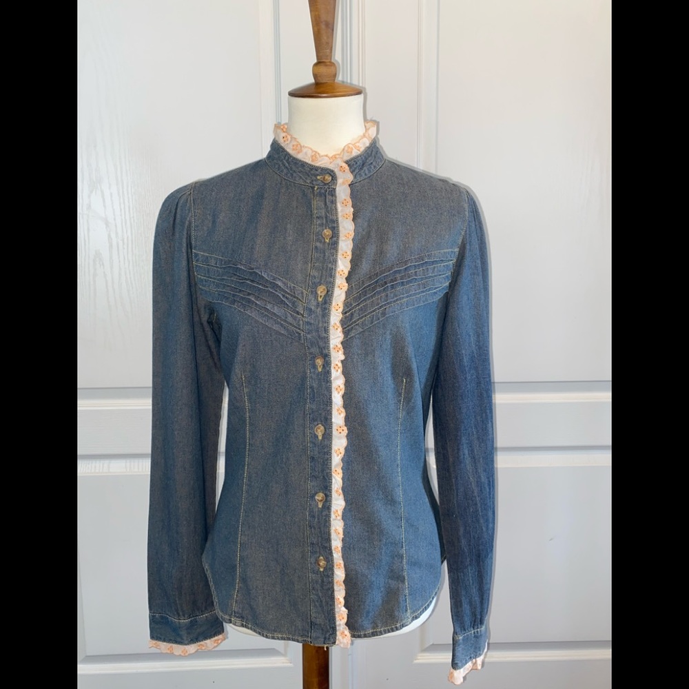 VTG inspired chambray shirt